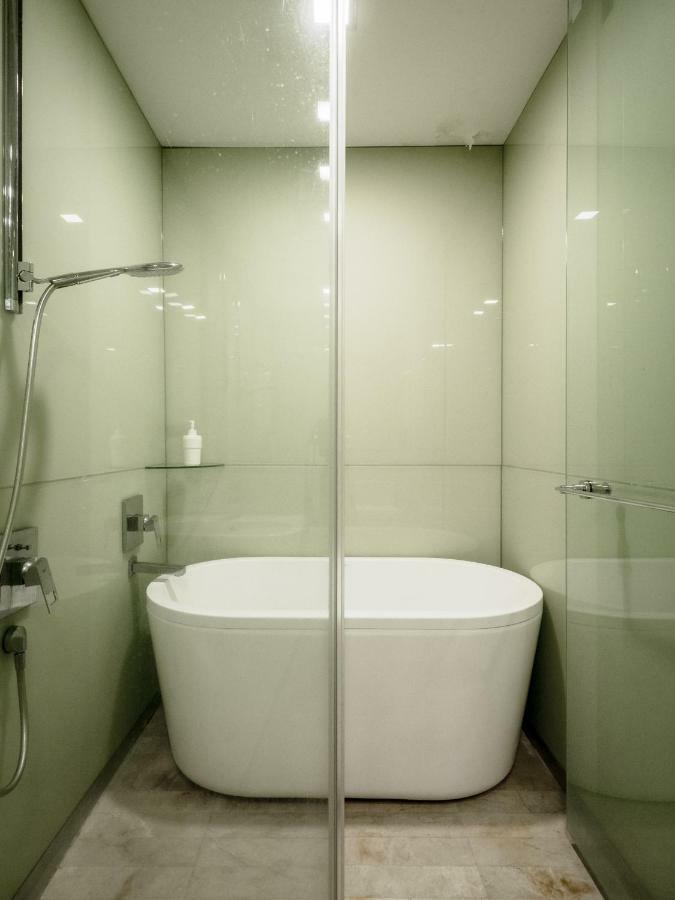 Soho Suites Klcc By Airhost Κουάλα Λουμπούρ Εξωτερικό φωτογραφία